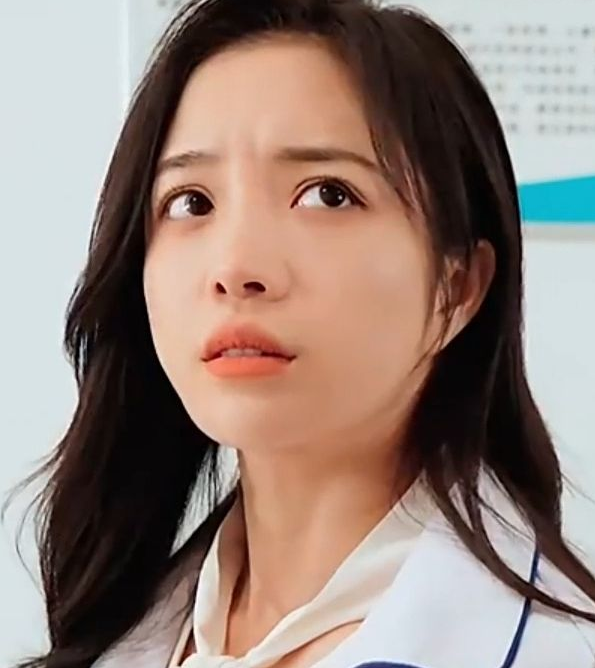 贬值之美女主播爱上我第50集